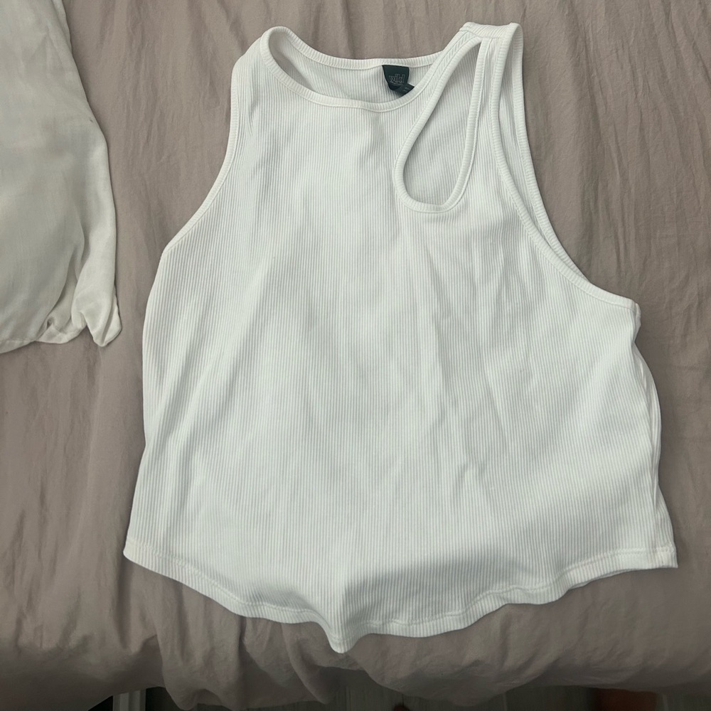 Wild Fable White top